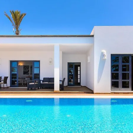 Beautiful In With Pool *