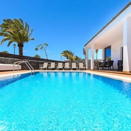 Beautiful In With Pool Holiday home Playa Blanca (Lanzarote)