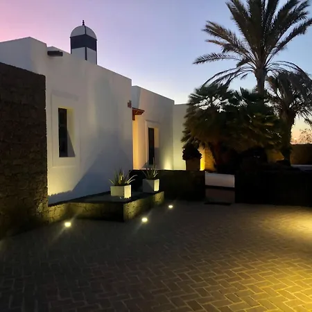 Beautiful In With Pool Holiday home Playa Blanca (Lanzarote)