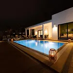 Beautiful In With Pool * Playa Blanca (Lanzarote)