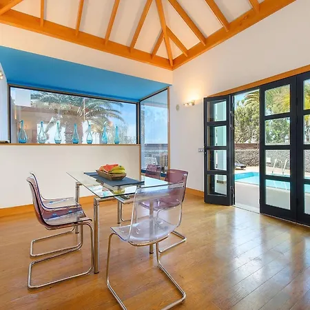 Beautiful In With Pool Ferienhaus *