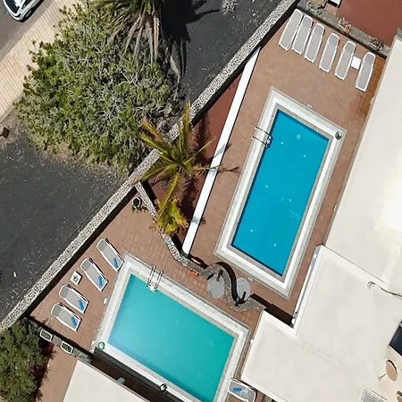 Beautiful In With Pool Feriehus *