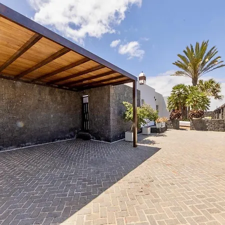 Feriehus Beautiful In With Pool Playa Blanca (Lanzarote)