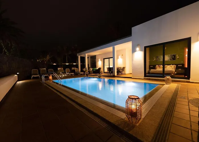 Beautiful In With Pool * Playa Blanca (Lanzarote)