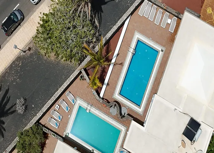 Beautiful In With Pool Feriehus *