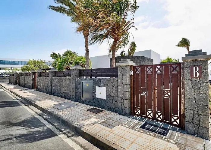 Beautiful In With Pool Feriehus