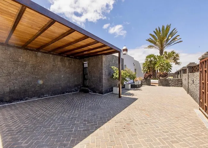 Feriehus Beautiful In With Pool Playa Blanca (Lanzarote)